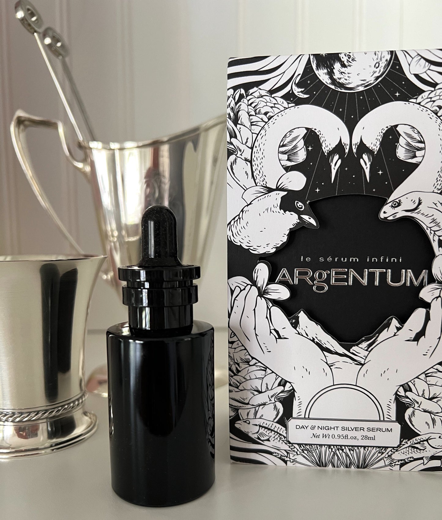 Argentum - le serum infini / luminous day & night silver serum